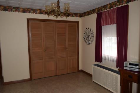 14 Tampa Street Lewiston ME 04240