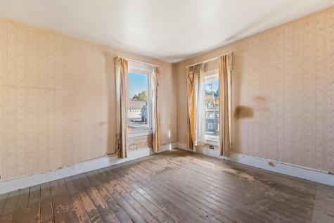 745 Main Street Monmouth ME 04259