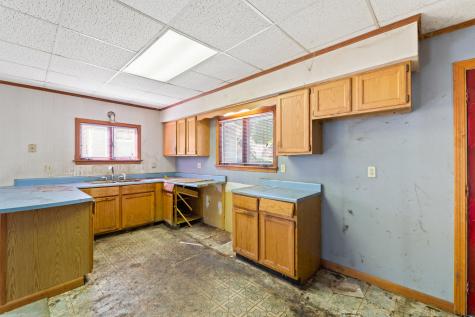 745 Main Street Monmouth ME 04259