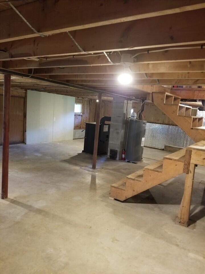 132 Old County Road Edgecomb ME 04556
