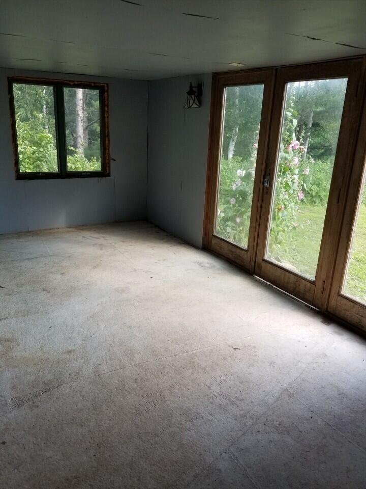 132 Old County Road Edgecomb ME 04556