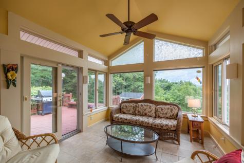 15 Delcliffe Lane Lewiston ME 04240