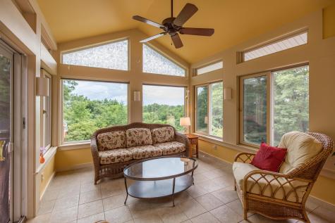 15 Delcliffe Lane Lewiston ME 04240