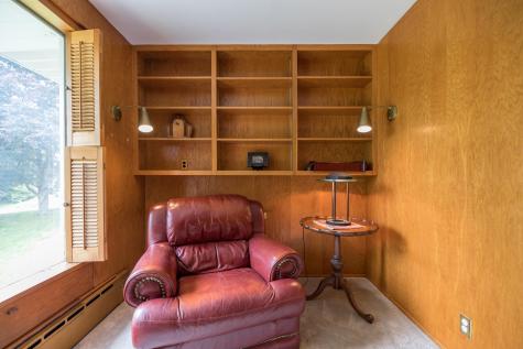 15 Delcliffe Lane Lewiston ME 04240