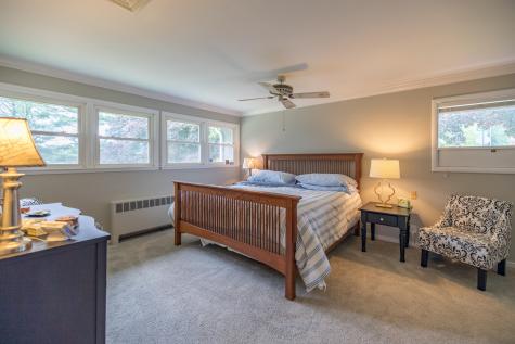 15 Delcliffe Lane Lewiston ME 04240