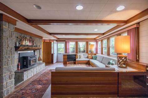 15 Delcliffe Lane Lewiston ME 04240