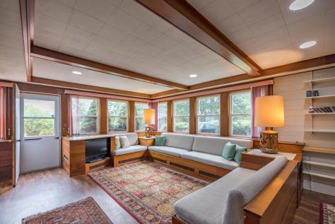 15 Delcliffe Lane Lewiston ME 04240