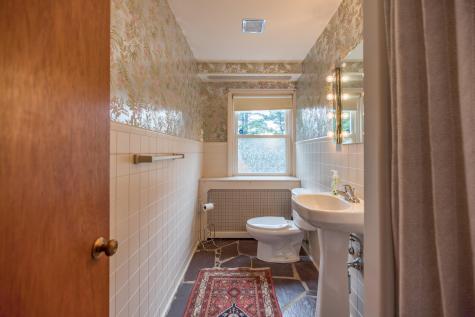 15 Delcliffe Lane Lewiston ME 04240