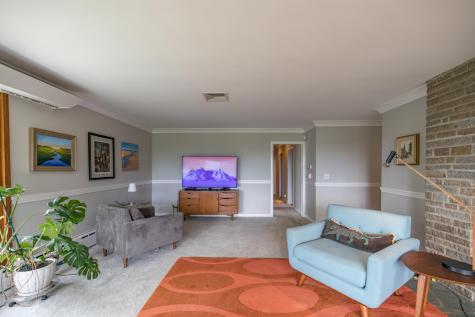 15 Delcliffe Lane Lewiston ME 04240