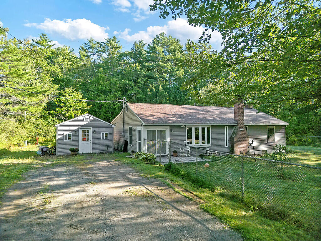 955 Northern Avenue Farmingdale ME 04344