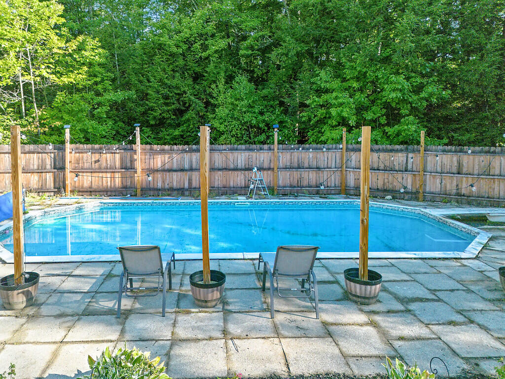 955 Northern Avenue Farmingdale ME 04344