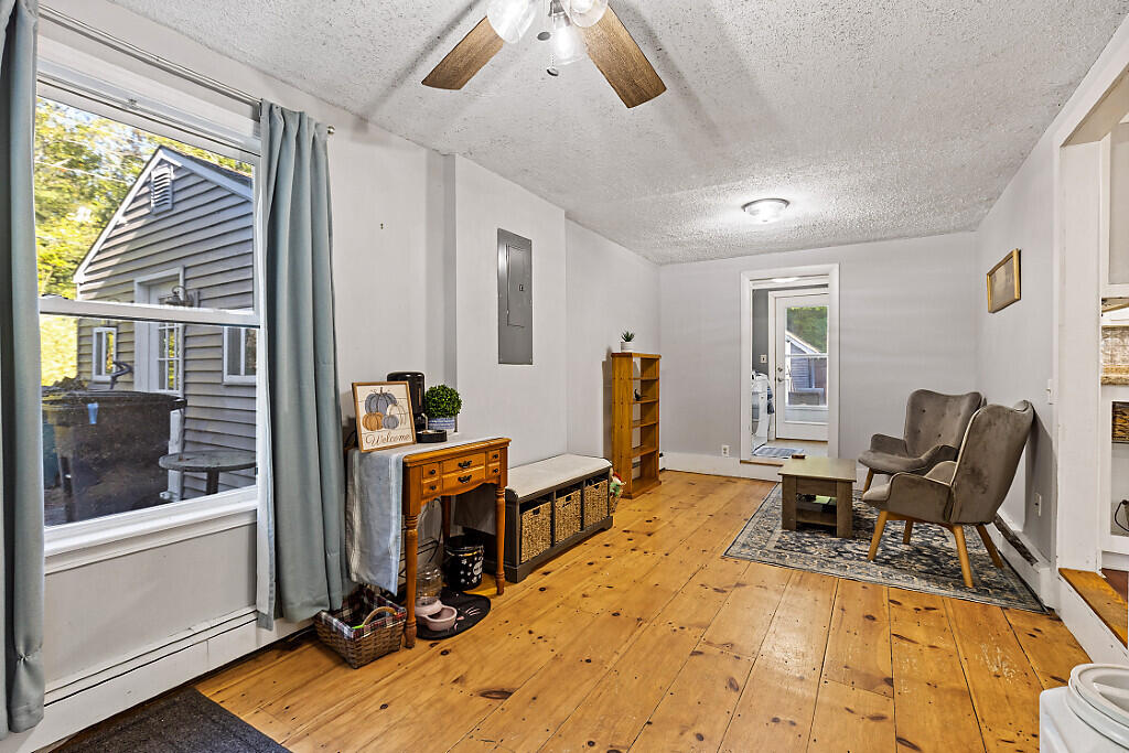 955 Northern Avenue Farmingdale ME 04344