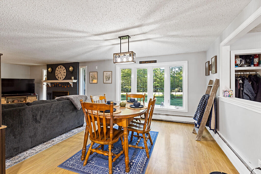 955 Northern Avenue Farmingdale ME 04344