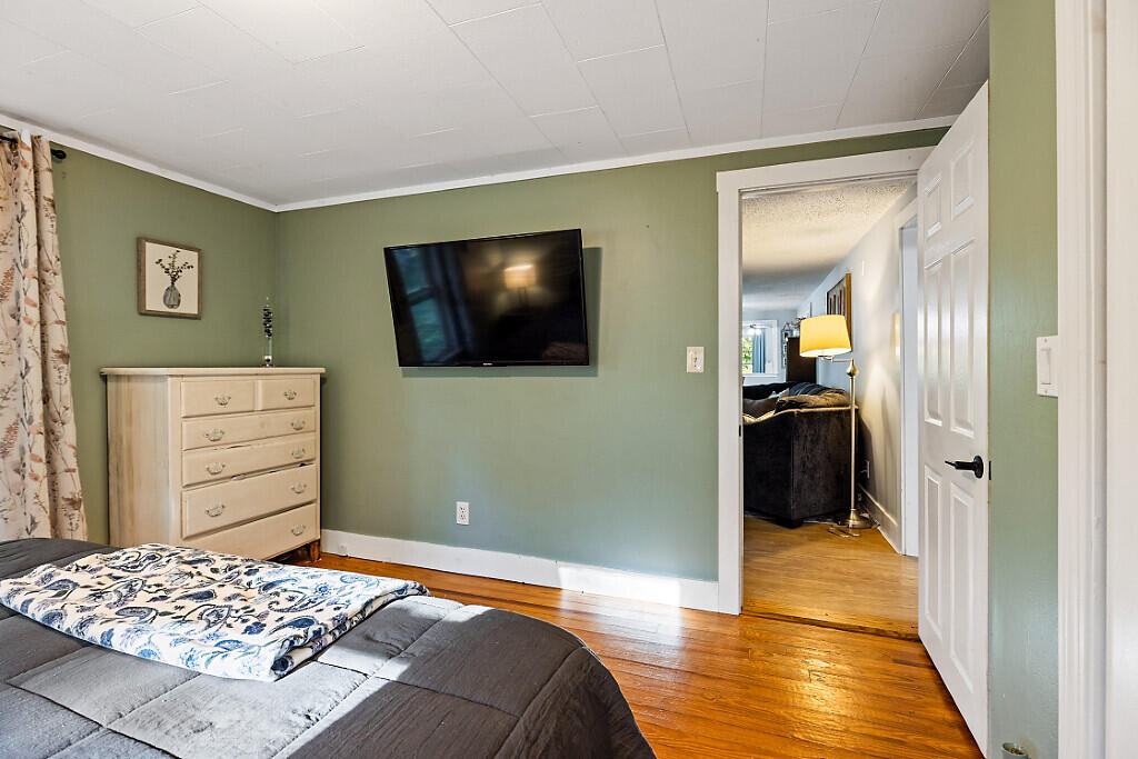 955 Northern Avenue Farmingdale ME 04344