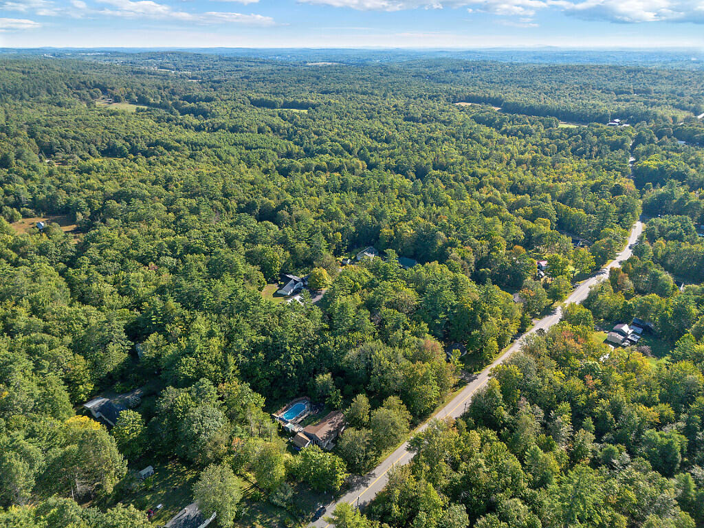 955 Northern Avenue Farmingdale ME 04344