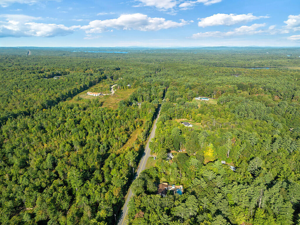 955 Northern Avenue Farmingdale ME 04344