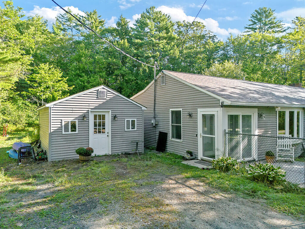 955 Northern Avenue Farmingdale ME 04344