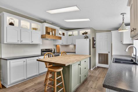 5,10,11 Country Lane Kingfield ME 04947
