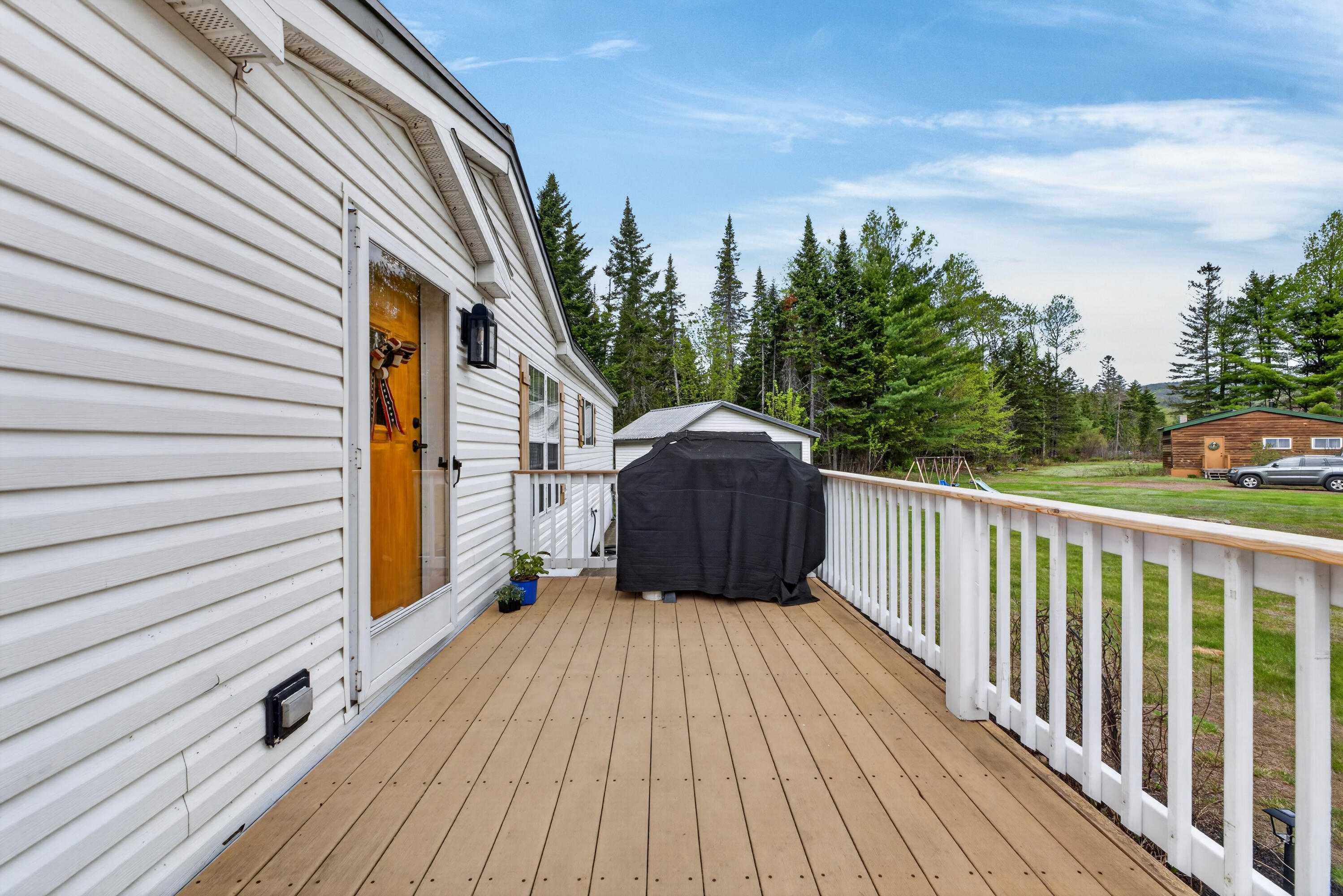 5,10,11 Country Lane Kingfield ME 04947