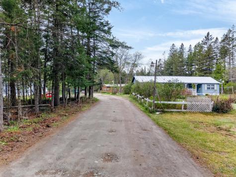5,10,11 Country Lane Kingfield ME 04947