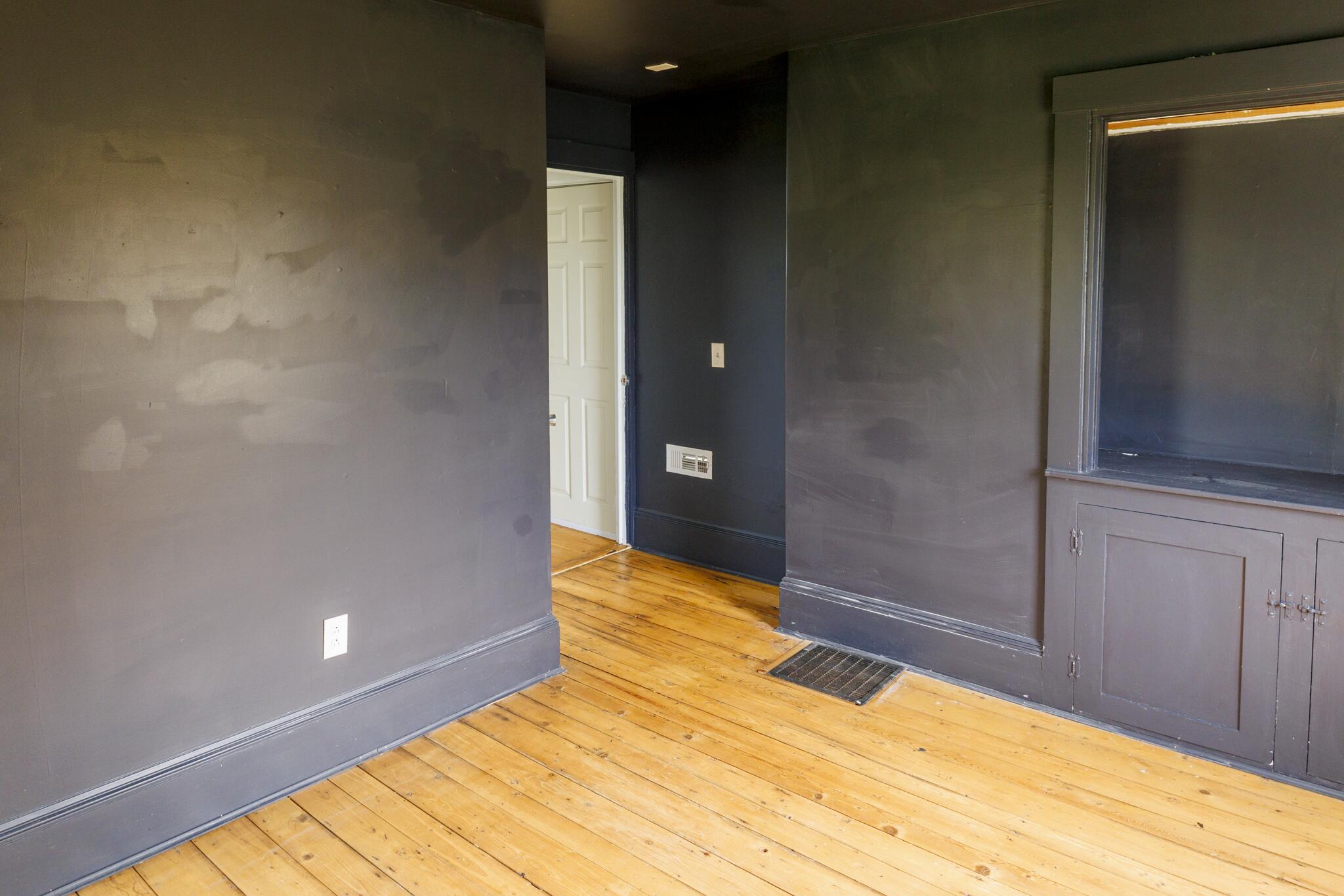 22 Booker Street Thomaston ME 04861