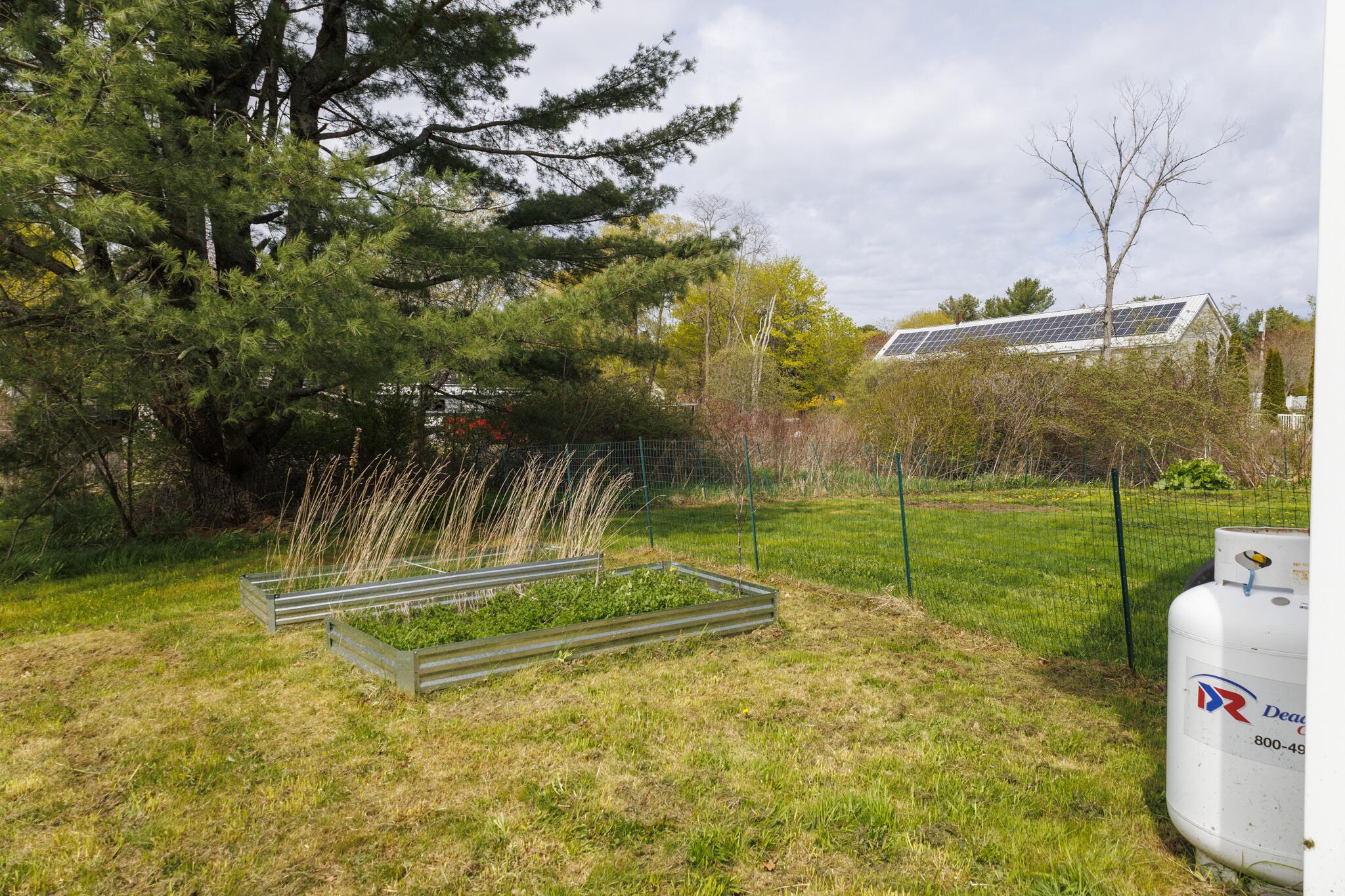 22 Booker Street Thomaston ME 04861