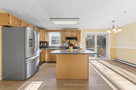 56 Wildwood Drive Brunswick ME 04011