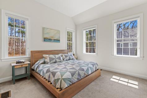 12 Black Sparrow Drive Portland ME 04102
