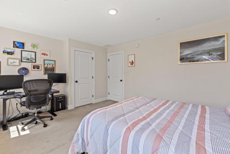 12 Black Sparrow Drive Portland ME 04102
