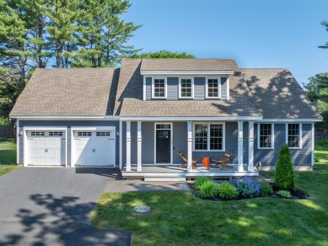 12 Black Sparrow Drive Portland ME 04102