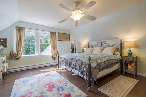 15 Deer Run Bar Harbor ME 04609