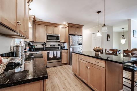 111 Scott Dyer Road Cape Elizabeth ME 04107
