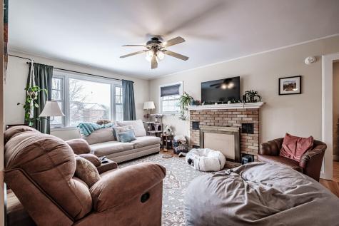 111 Scott Dyer Road Cape Elizabeth ME 04107