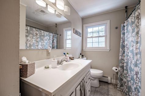 111 Scott Dyer Road Cape Elizabeth ME 04107