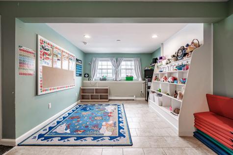 111 Scott Dyer Road Cape Elizabeth ME 04107