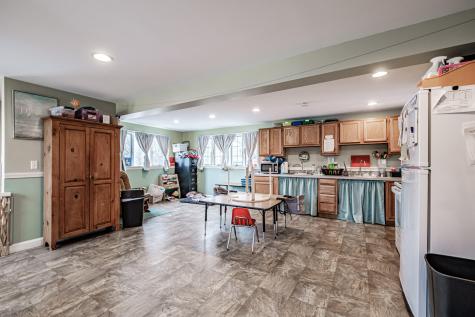 111 Scott Dyer Road Cape Elizabeth ME 04107