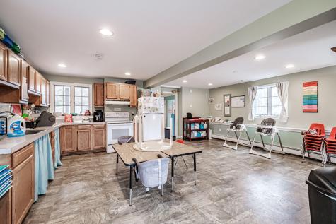 111 Scott Dyer Road Cape Elizabeth ME 04107