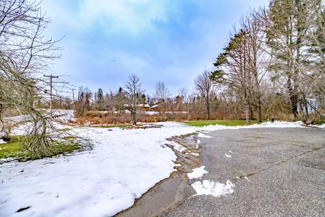 111 Scott Dyer Road Cape Elizabeth ME 04107