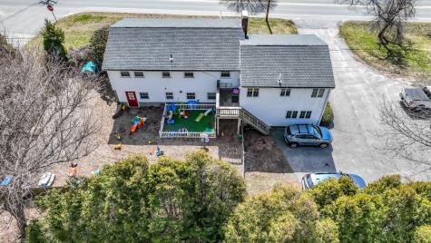 111 Scott Dyer Road Cape Elizabeth ME 04107