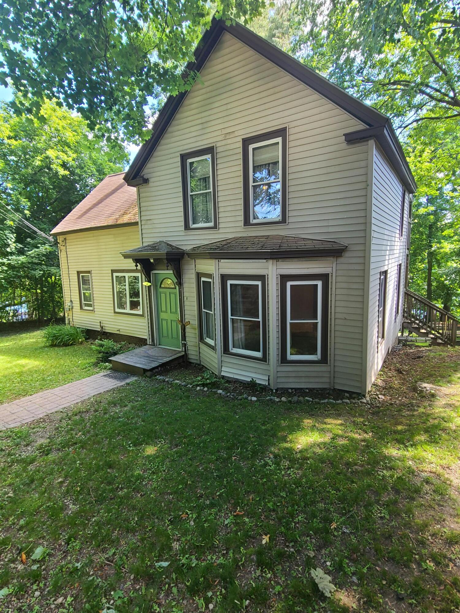36 Newbury Street Auburn ME 04210