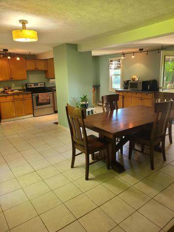 36 Newbury Street Auburn ME 04210