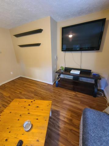 36 Newbury Street Auburn ME 04210