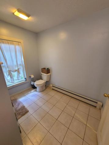 36 Newbury Street Auburn ME 04210