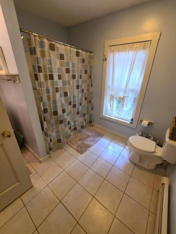 36 Newbury Street Auburn ME 04210