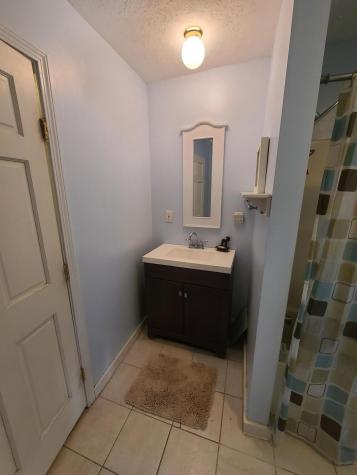 36 Newbury Street Auburn ME 04210