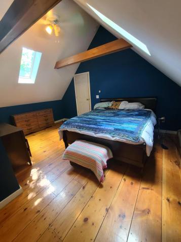 36 Newbury Street Auburn ME 04210