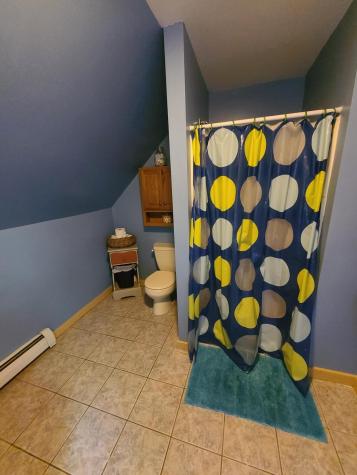 36 Newbury Street Auburn ME 04210