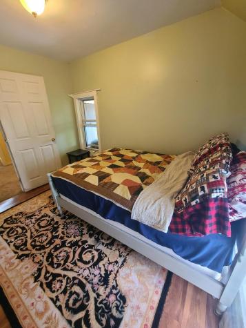 36 Newbury Street Auburn ME 04210