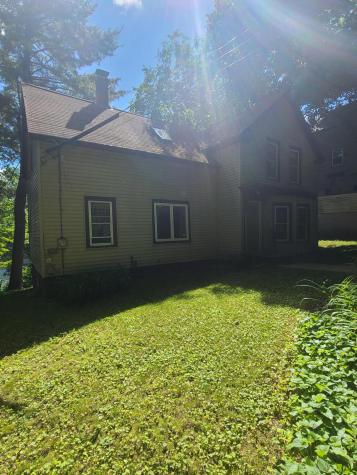 36 Newbury Street Auburn ME 04210