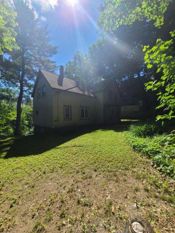 36 Newbury Street Auburn ME 04210